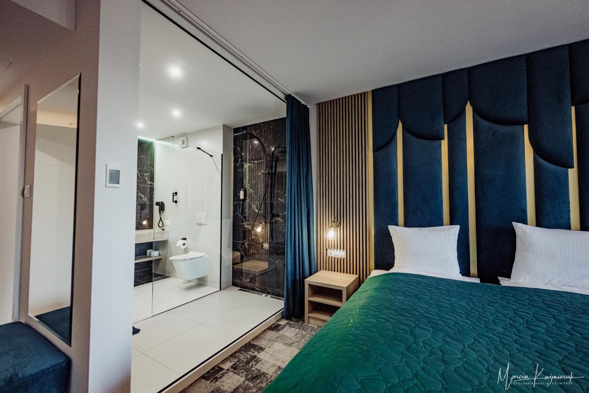 Cristal Bed and Breakfast Ustka Buitenkant foto
