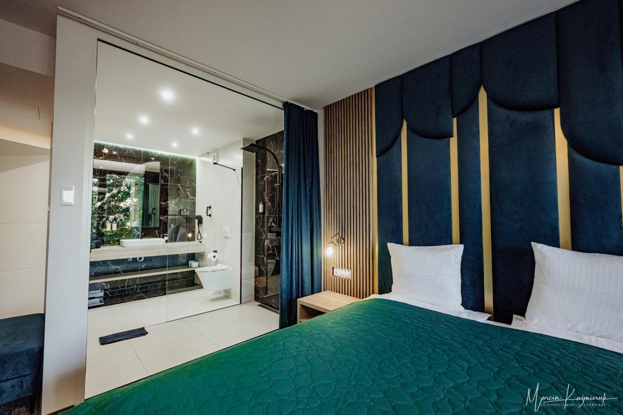 Cristal Bed and Breakfast Ustka Buitenkant foto